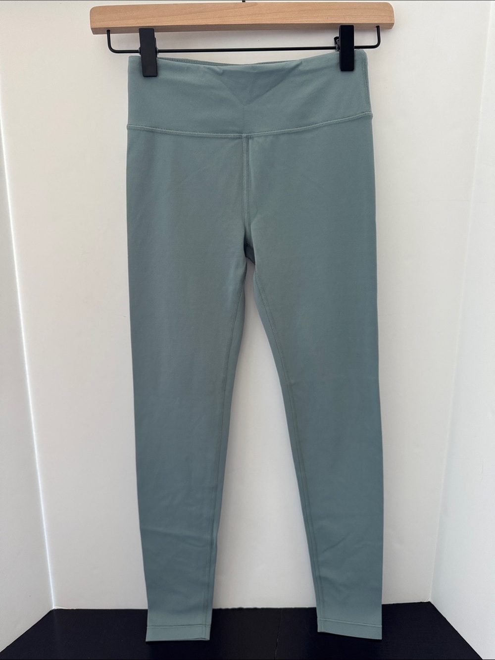 Athleta Girl High Rise Powervita Chit Chat Leggings in Sage Green Size L/12
